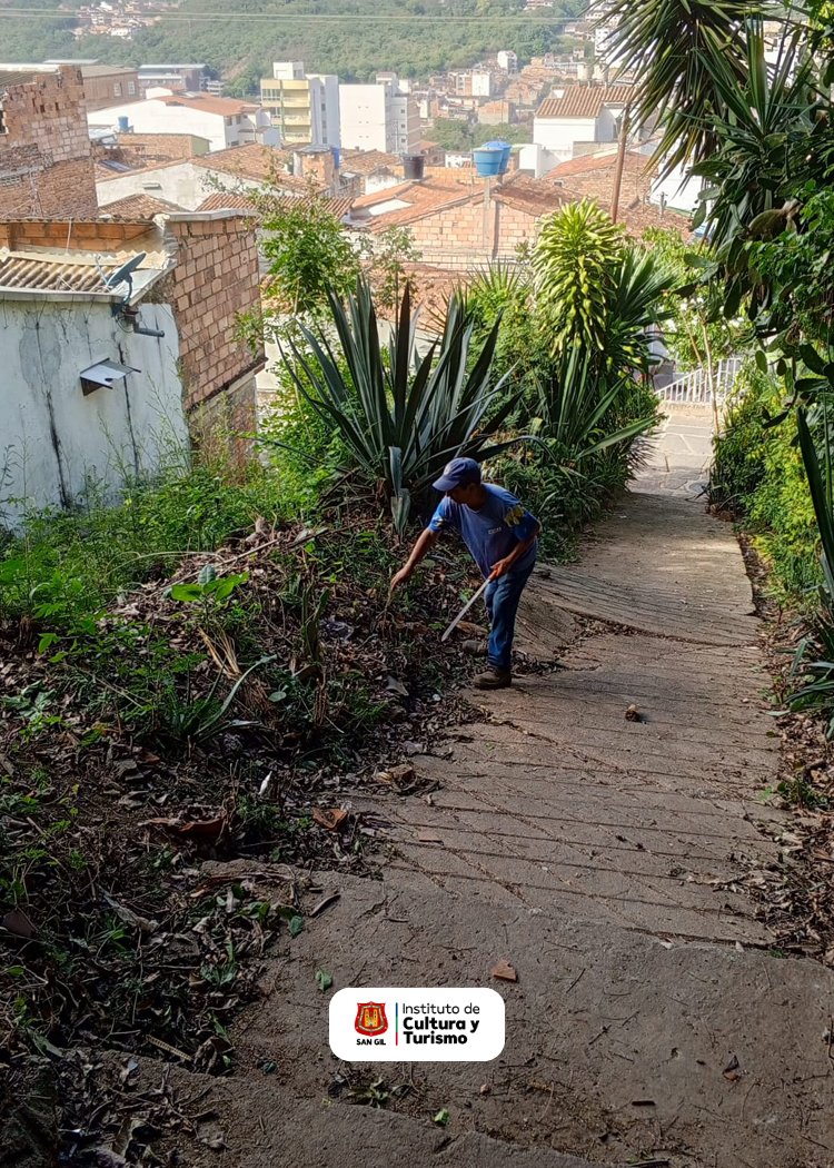 ICT adelanta acciones de limpieza y embellecimiento en sitios de interés turístico de San Gil